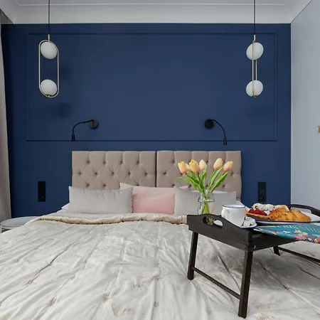 Centrum Pawia 51 By Renters Prestige *