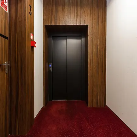 Centrum Pawia 51 By Renters Prestige * Warsaw