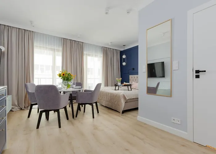 Centrum Pawia 51 By Renters Prestige *