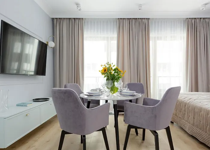 Centrum Pawia 51 By Renters Prestige * وارسو