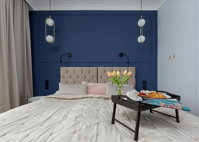 Centrum Pawia 51 By Renters Prestige *