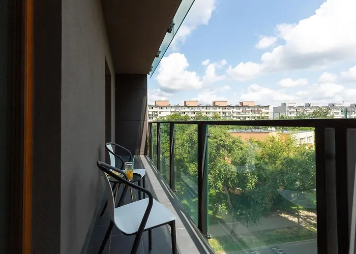 Centrum Pawia 51 By Renters Prestige * Varsó