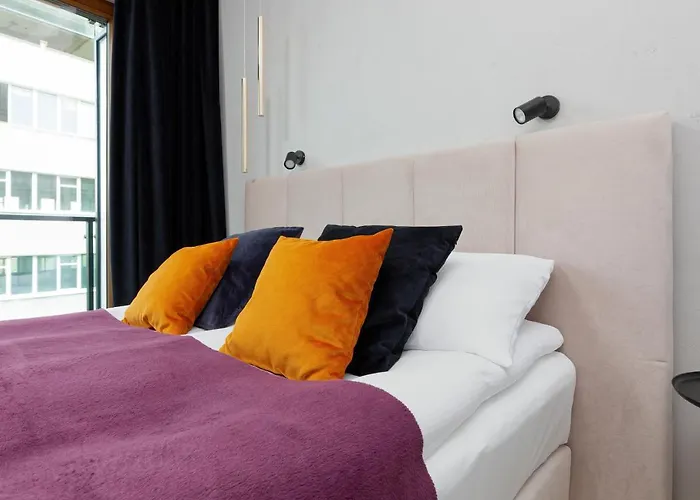 Centrum Pawia 51 By Renters Prestige *